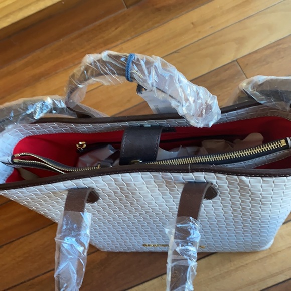 Dooney & Burke Large tote - Picture 8 of 9